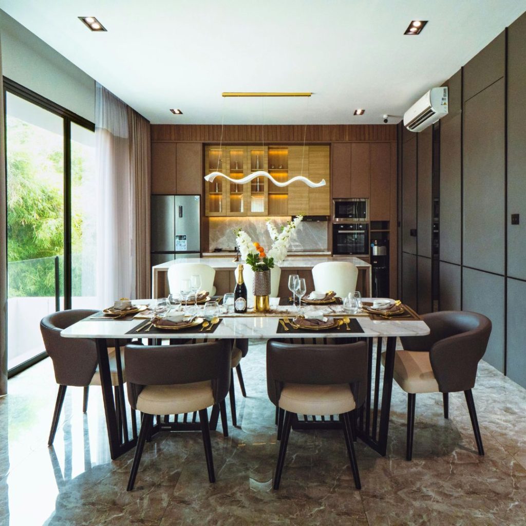 used Dining Tables for sale in abu dhabi