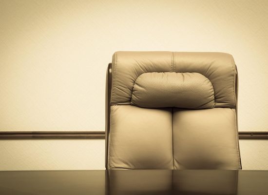 used Office executive chair for sale in abu dhabi